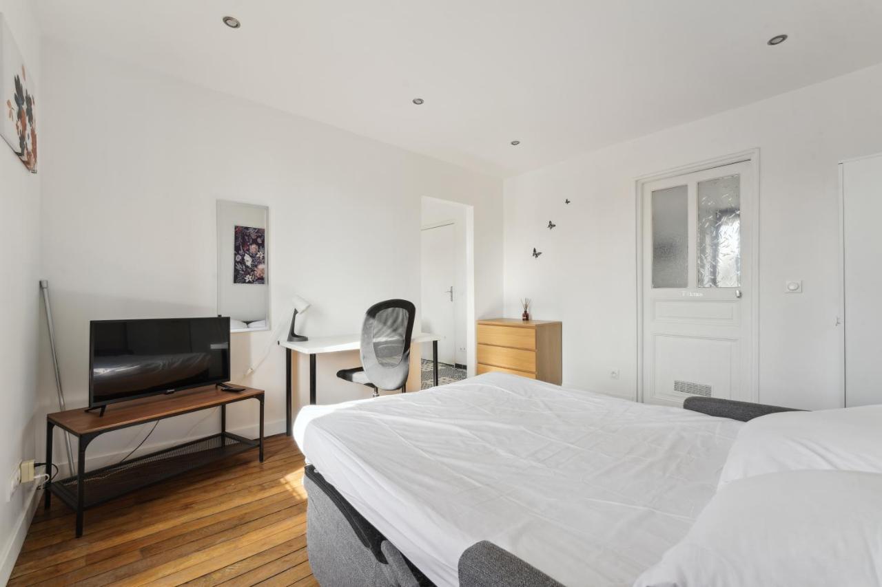 Budget Appart Avec Parking Au Centre-Ville Шарлевиль-Мезьер Экстерьер фото